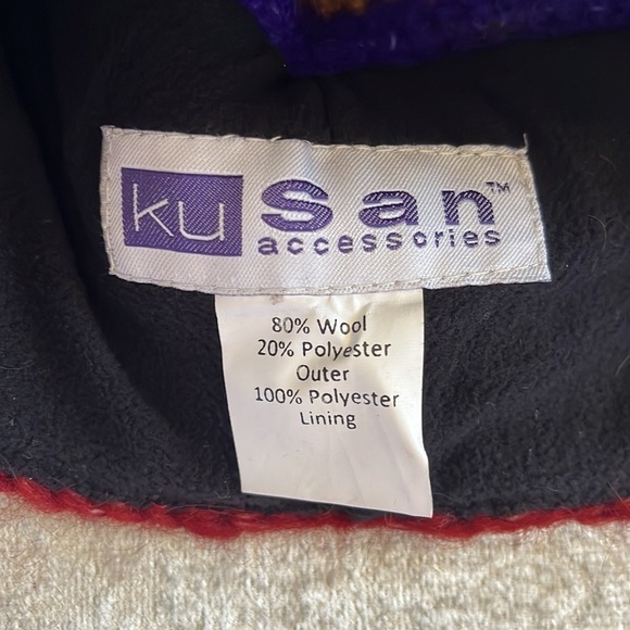 Brand New KuSan Accessories Wool Knit Beanie Hat Striped w/ Flower Handmade - Picture 10 of 13